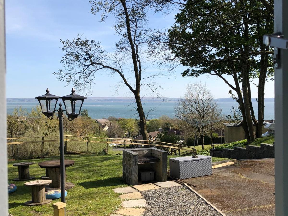 Bronllys Farm Coastal Self-Catering Apartment Ланели Екстериор снимка
