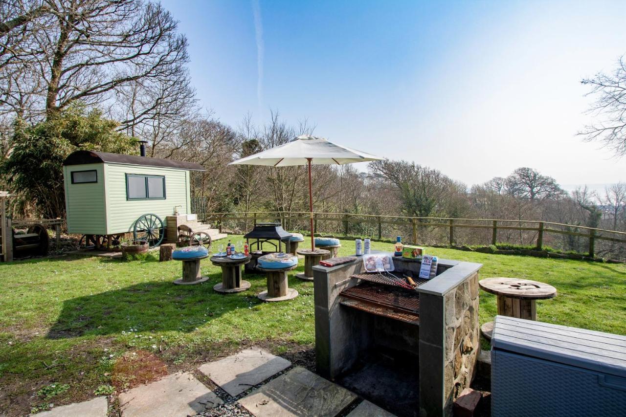Bronllys Farm Coastal Self-Catering Apartment Ланели Екстериор снимка